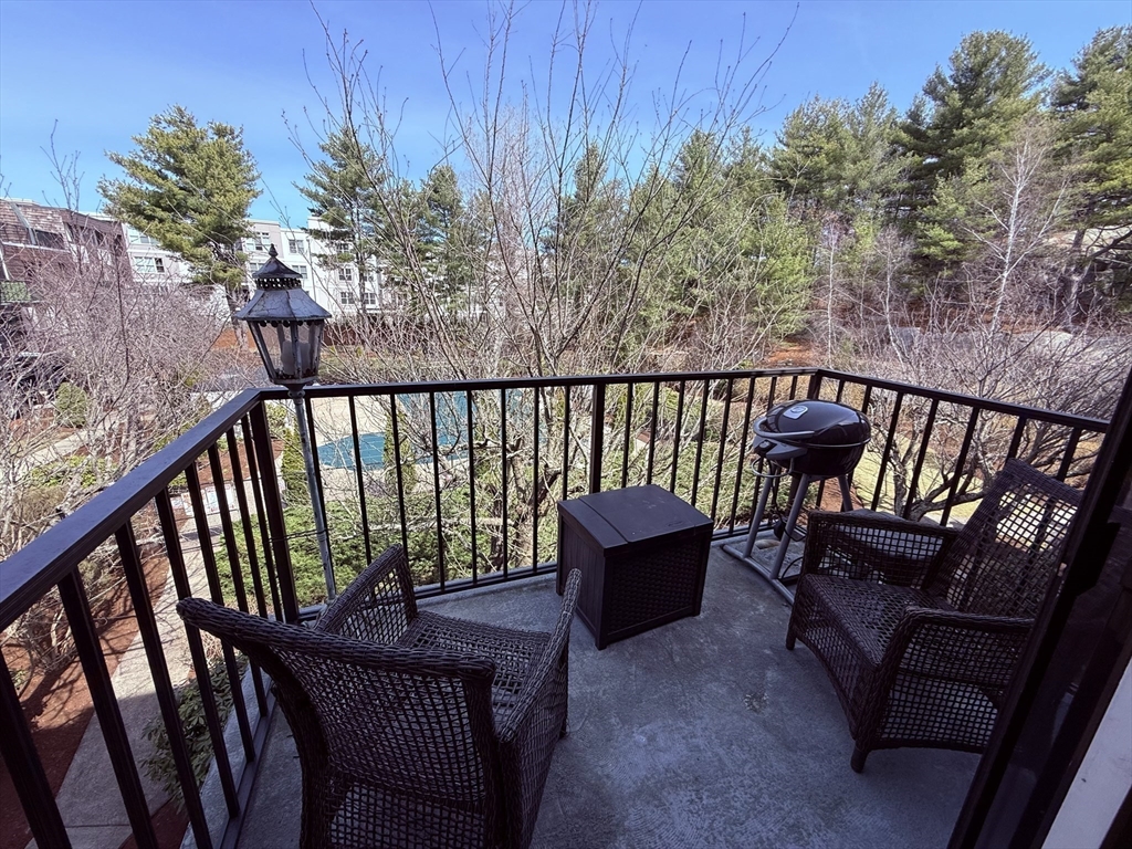 9 Broadway, Unit 304 Saugus, MA 01906 - Photo 12 of 24