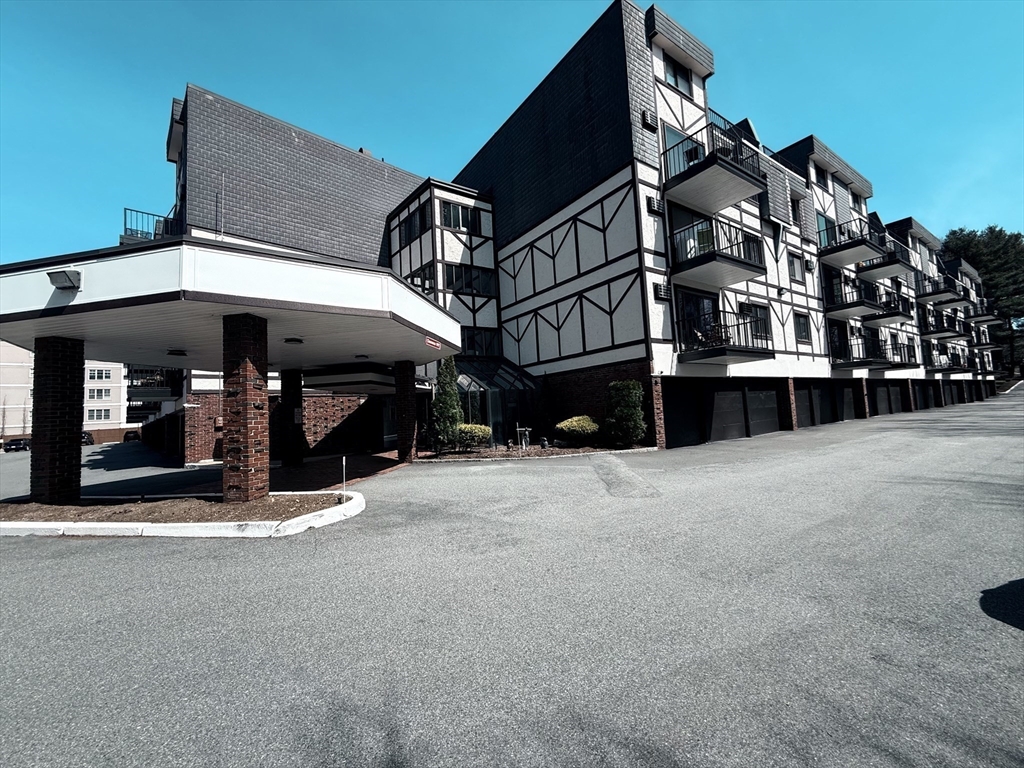 9 Broadway, Unit 304 Saugus, MA 01906 - Photo 2 of 24