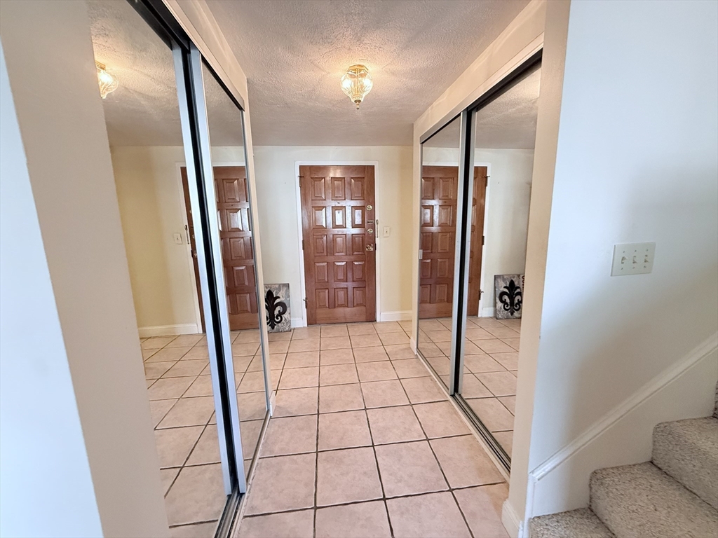 9 Broadway, Unit 304 Saugus, MA 01906 - Photo 5 of 24