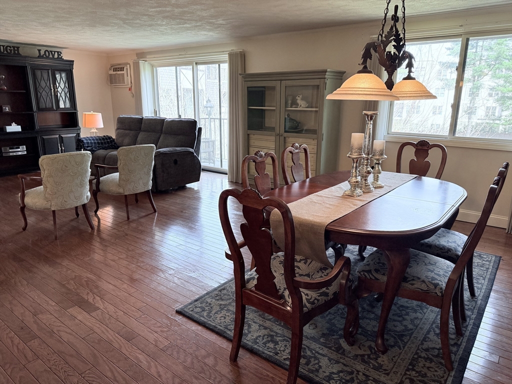 9 Broadway, Unit 304 Saugus, MA 01906 - Photo 10 of 24