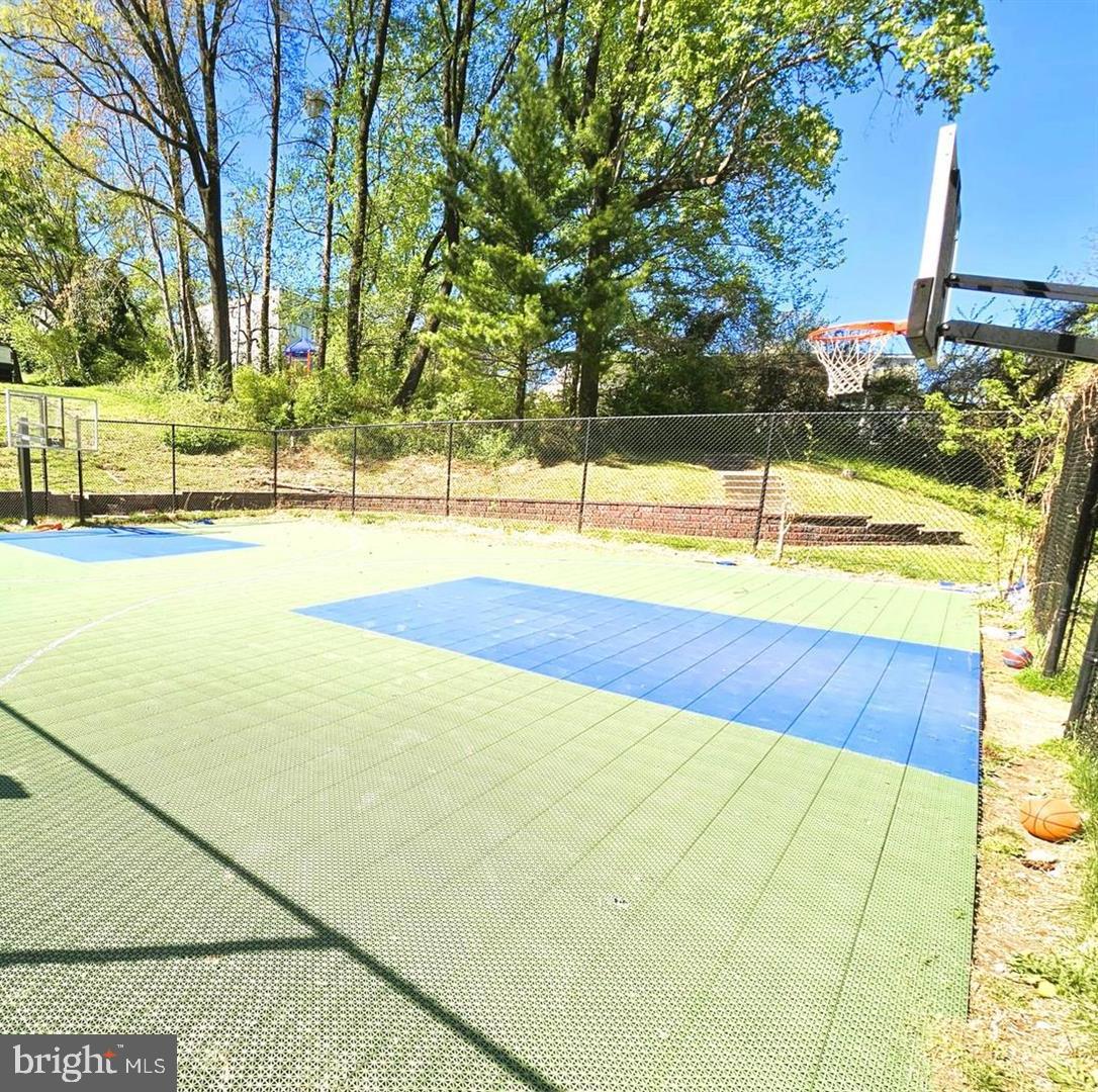 1836 Metzerott Road, Unit 903 Adelphi, MD 20783 - Photo 7 of 17