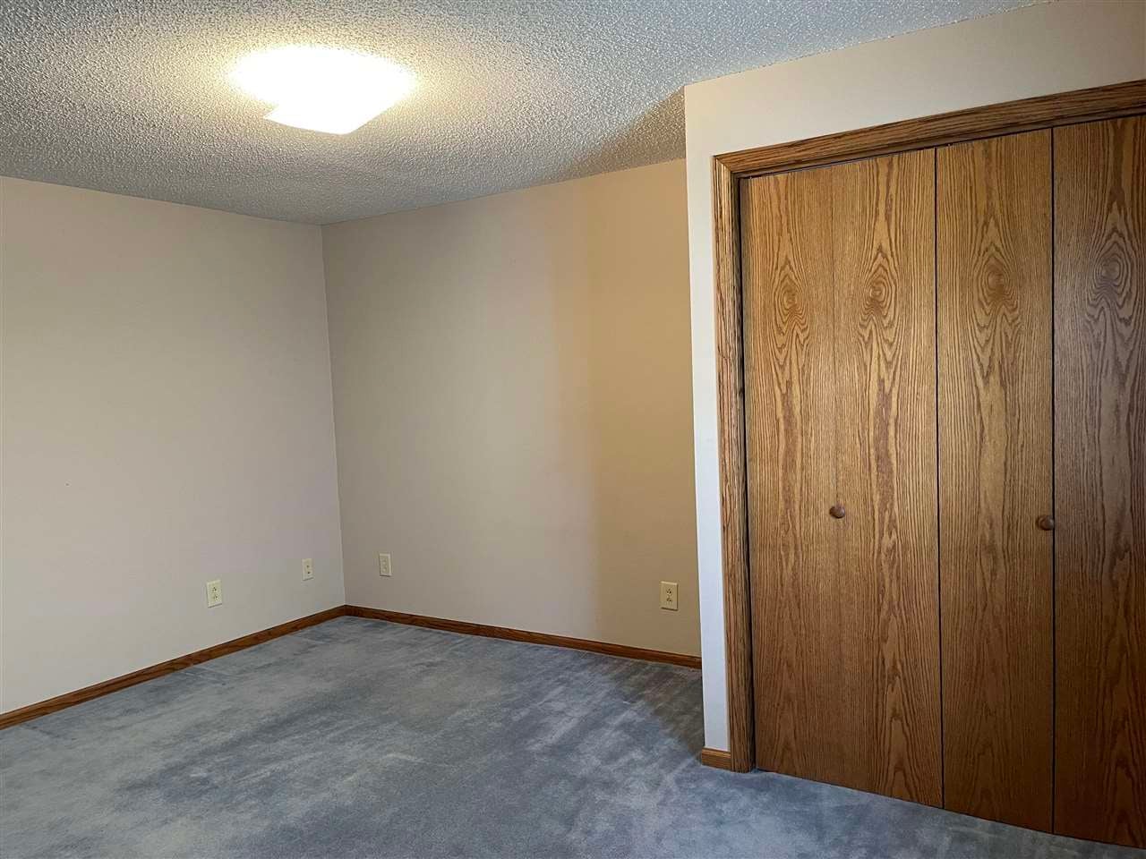 80 Washington Street Riverside, IA 52327 - Photo 26 of 36 Gallery Image 26