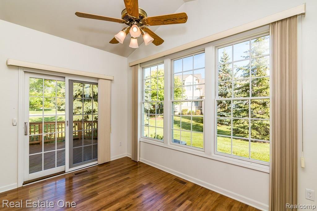 1442 Copper Circle Rochester, MI 48306 - Photo 10 of 25 Copper Circle-W011.jpg