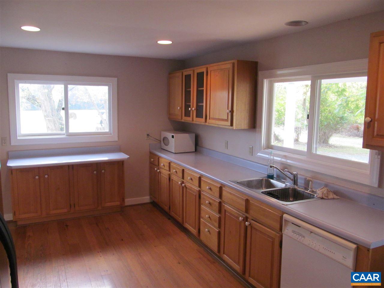 611 North Boston Road Troy, VA 22974 - Photo 9 of 18 Gallery Image 9