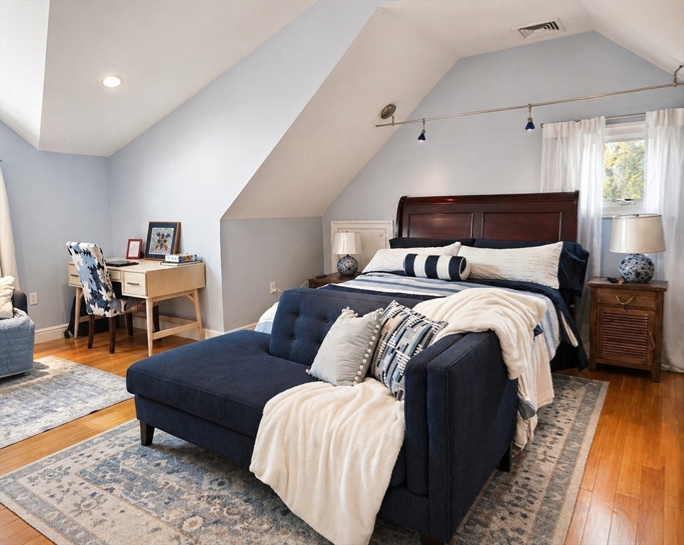 5 Rebecca Road Newton, MA 02465 - Photo 11 of 42