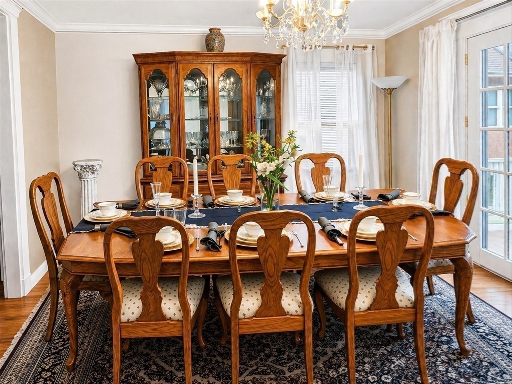 5 Rebecca Road Newton, MA 02465 - Photo 29 of 42 a dining room with furniture and window