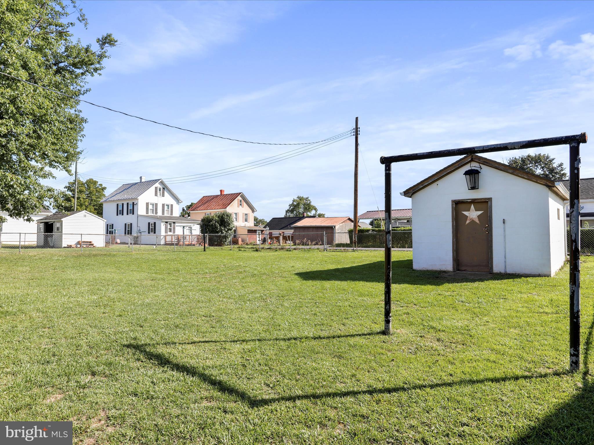 3 level lots totaling almost .24 acre