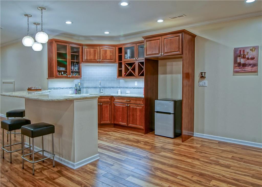 139 Guyasuta Road Pittsburgh, PA 15215 - Photo 19 of 25 Gallery Image 19