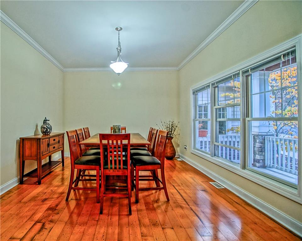 139 Guyasuta Road Pittsburgh, PA 15215 - Photo 4 of 25 Gallery Image 4