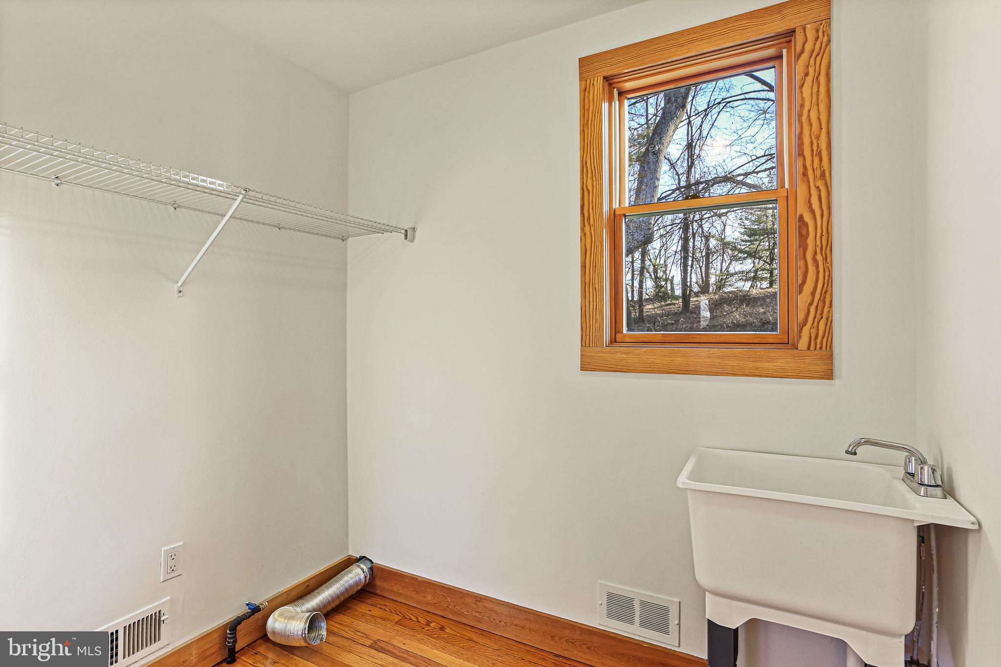 9081 Upton Road Ellicott City, MD 21042 - Photo 21 of 30