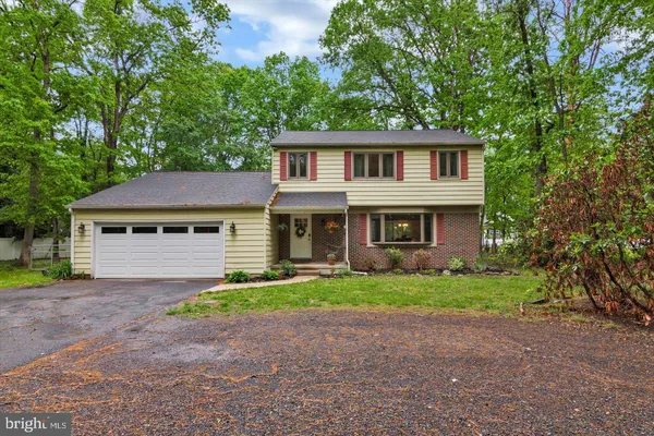 $485,000 | 5 Shawnee Trail, Shamong, NJ 08088