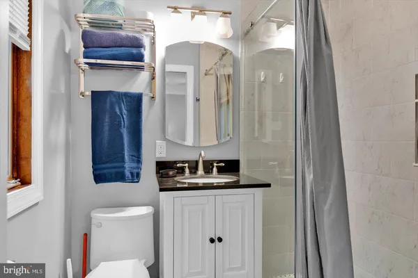 $485,000 | 5 Shawnee Trail, Shamong, NJ 08088