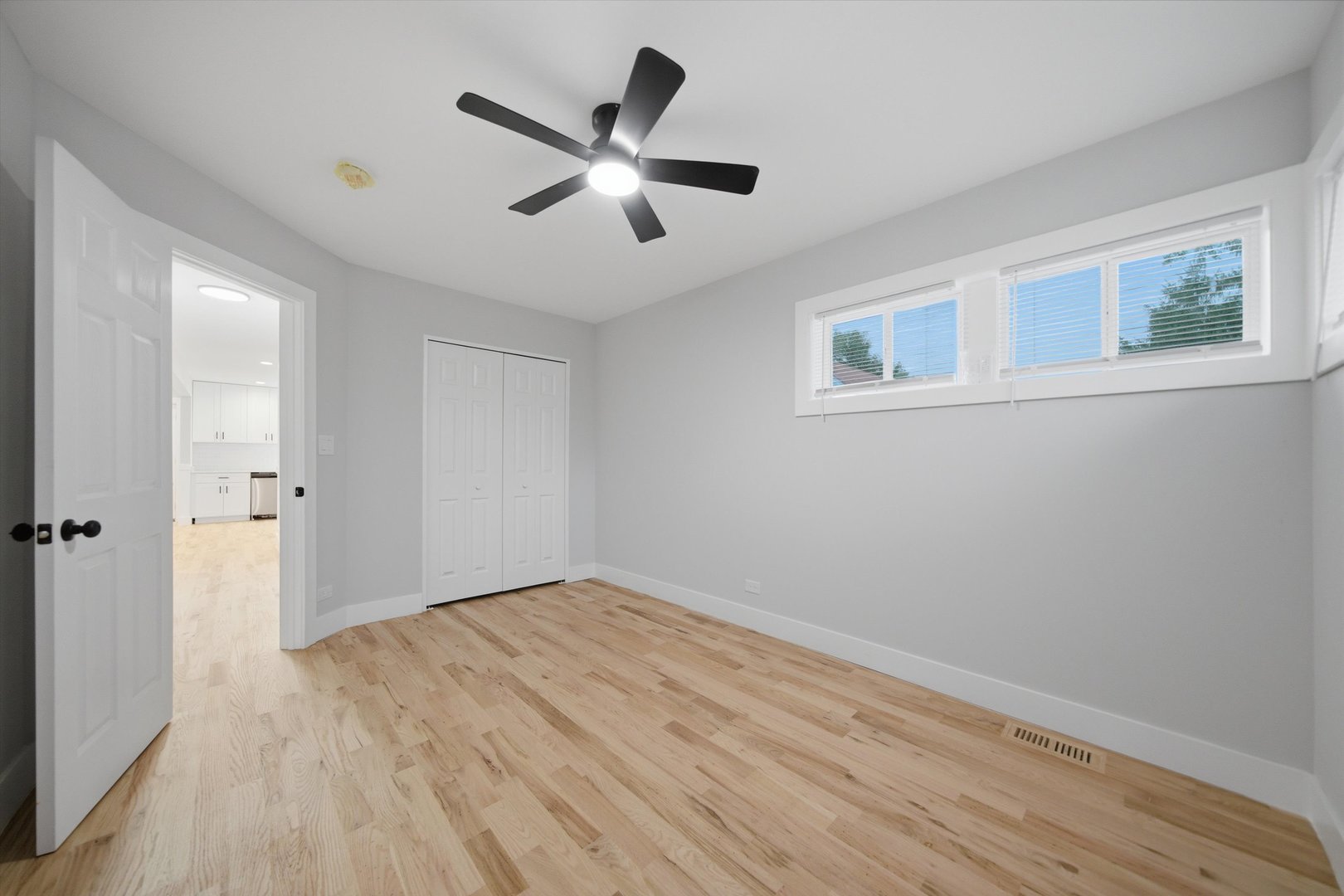 1327 South Wolf Road Hillside, IL 60162 - Photo 15 of 26 Gallery Image 15