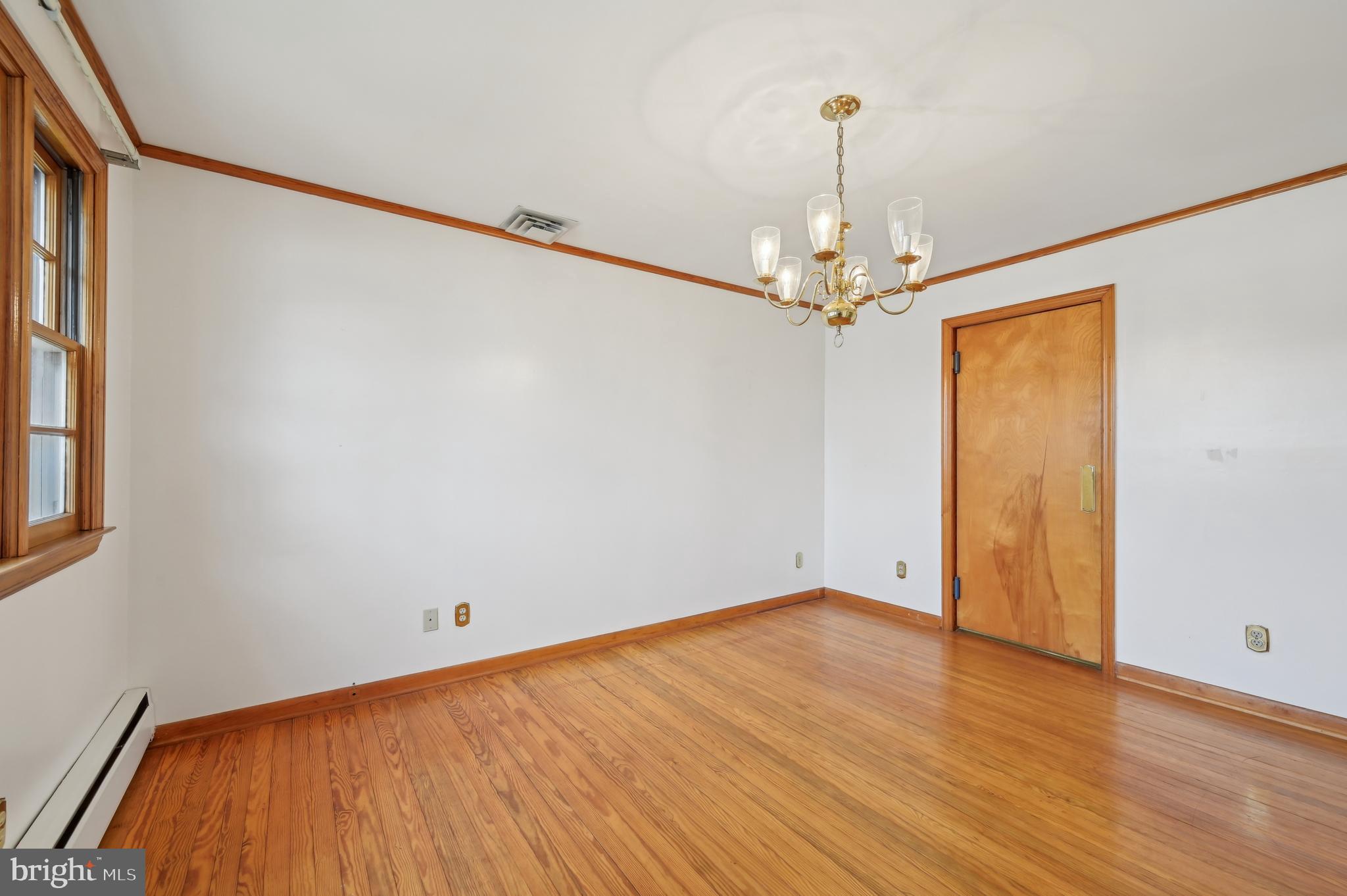 6165 Hanover Road Hanover, MD 21076 - Photo 12 of 91 Dining Room