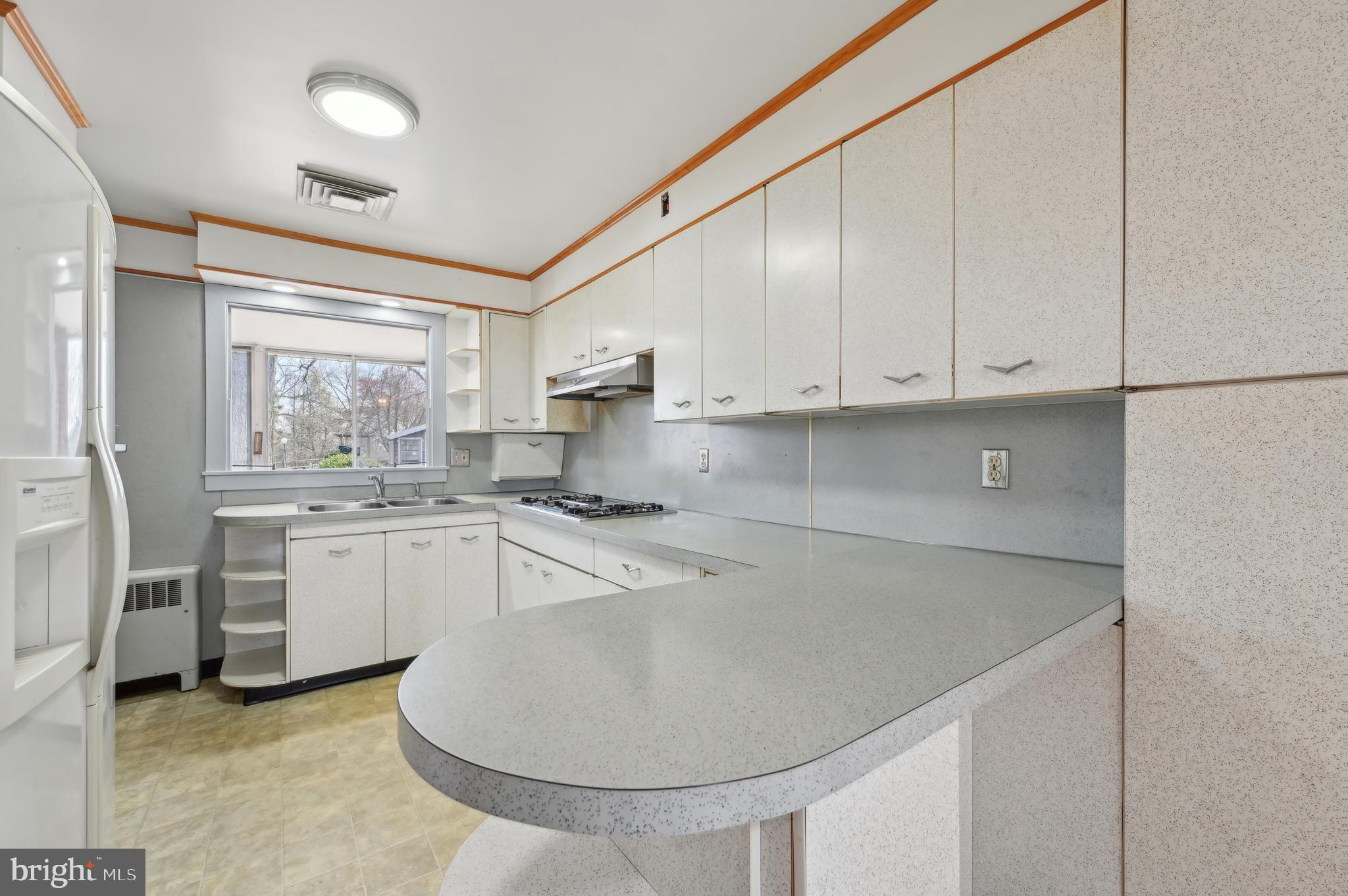 6165 Hanover Road Hanover, MD 21076 - Photo 6 of 91 Kitchen
