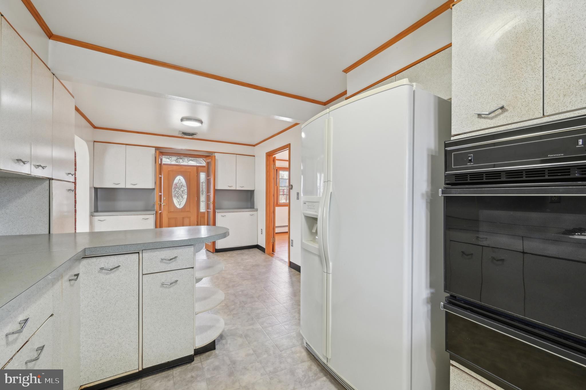 6165 Hanover Road Hanover, MD 21076 - Photo 8 of 91 Kitchen