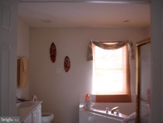 7604 Bear Forest Road Hanover, MD 21076 - Photo 9 of 16 Master Bath