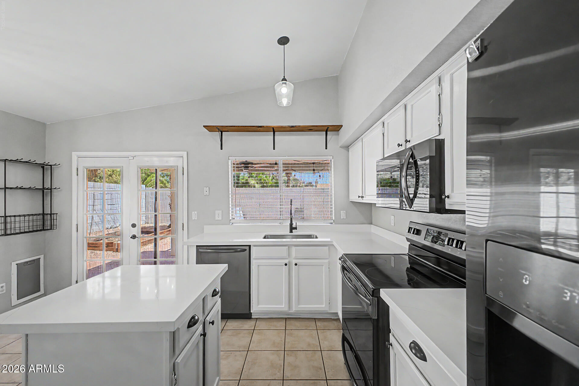 9405 South 45th Place Phoenix, AZ 85044 - Photo 15 of 31 14 - 45th