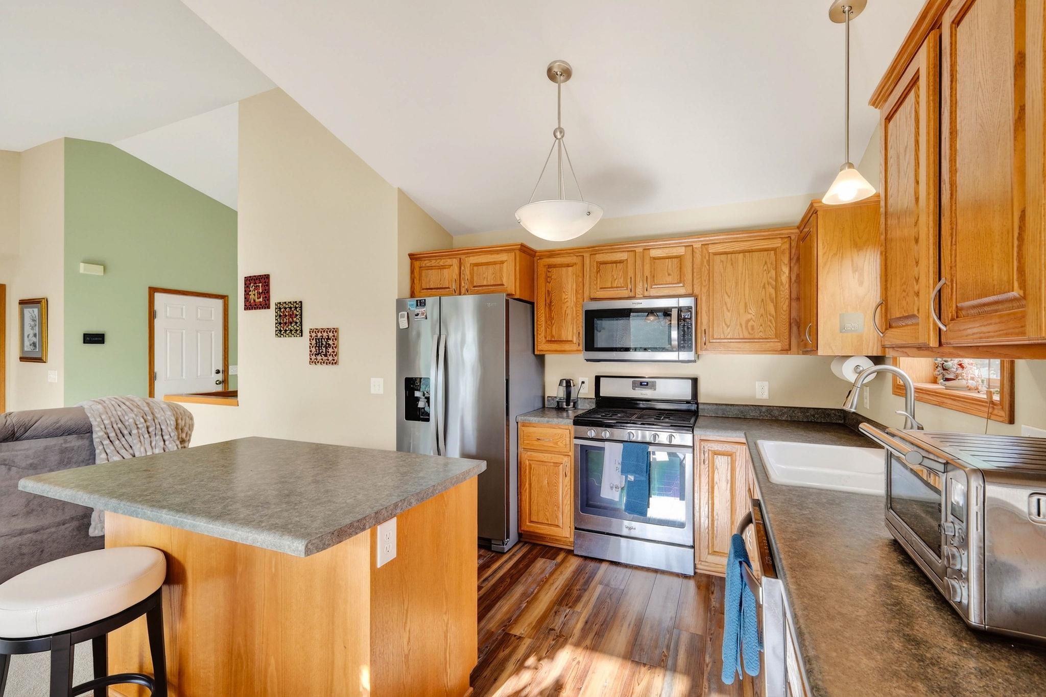 2922 Interlaken Pass Madison, WI 53719 - Photo 6 of 42