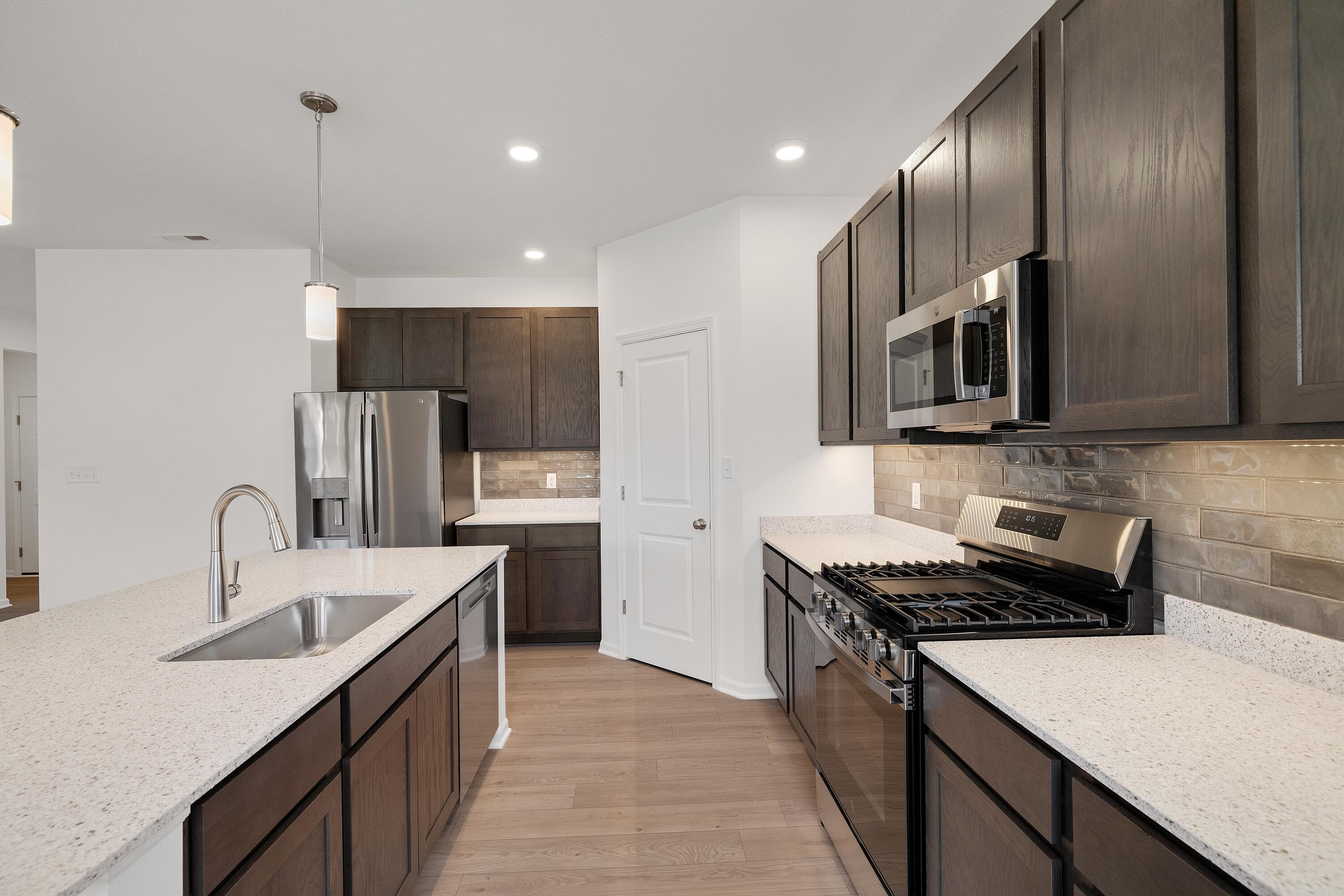 3105 Hill Road Valparaiso, IN 46385 - Photo 14 of 22 3000x2000