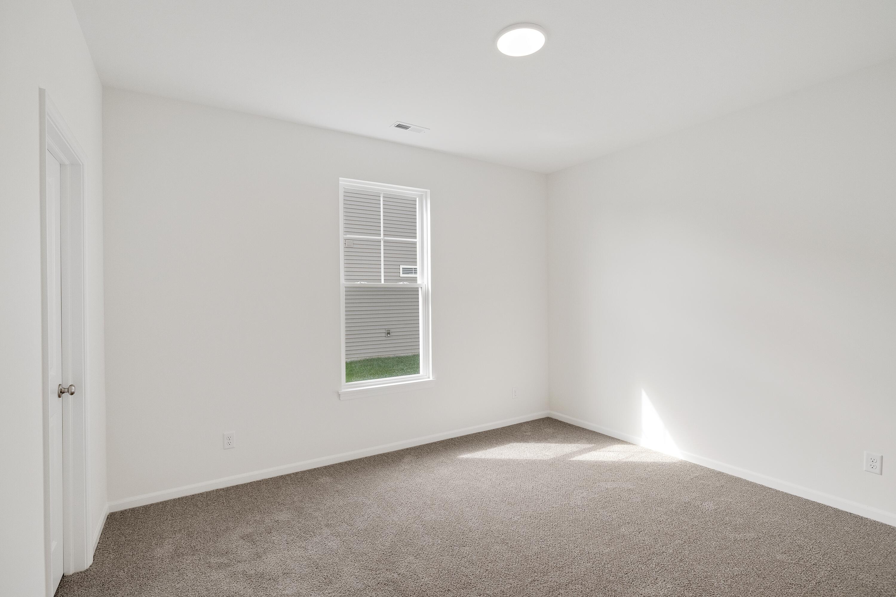 3105 Hill Road Valparaiso, IN 46385 - Photo 6 of 22 3000x2000