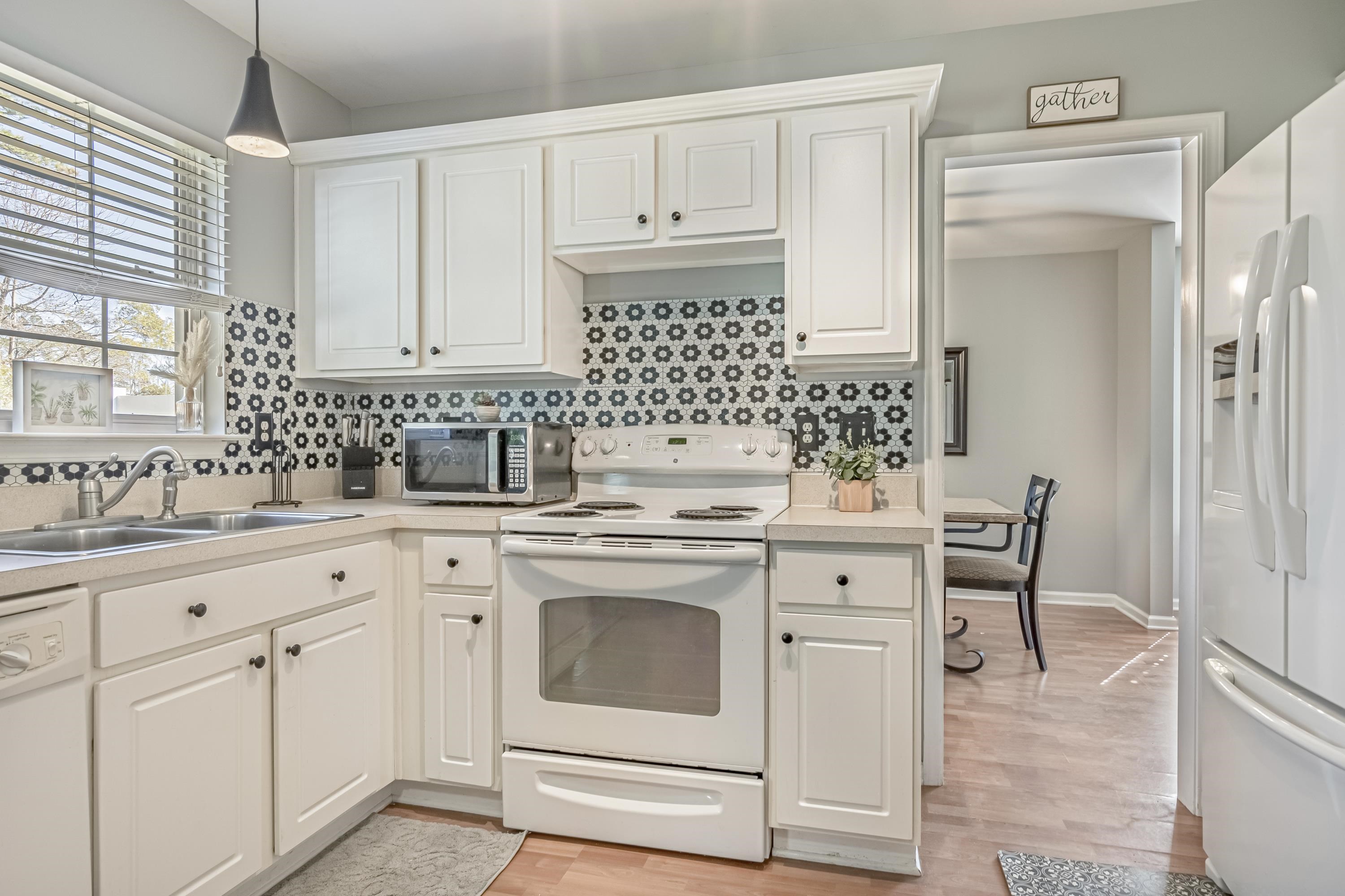 220 Whitchurch Street Murrells Inlet, SC 29576 - Photo 18 of 40 Gallery Image 18