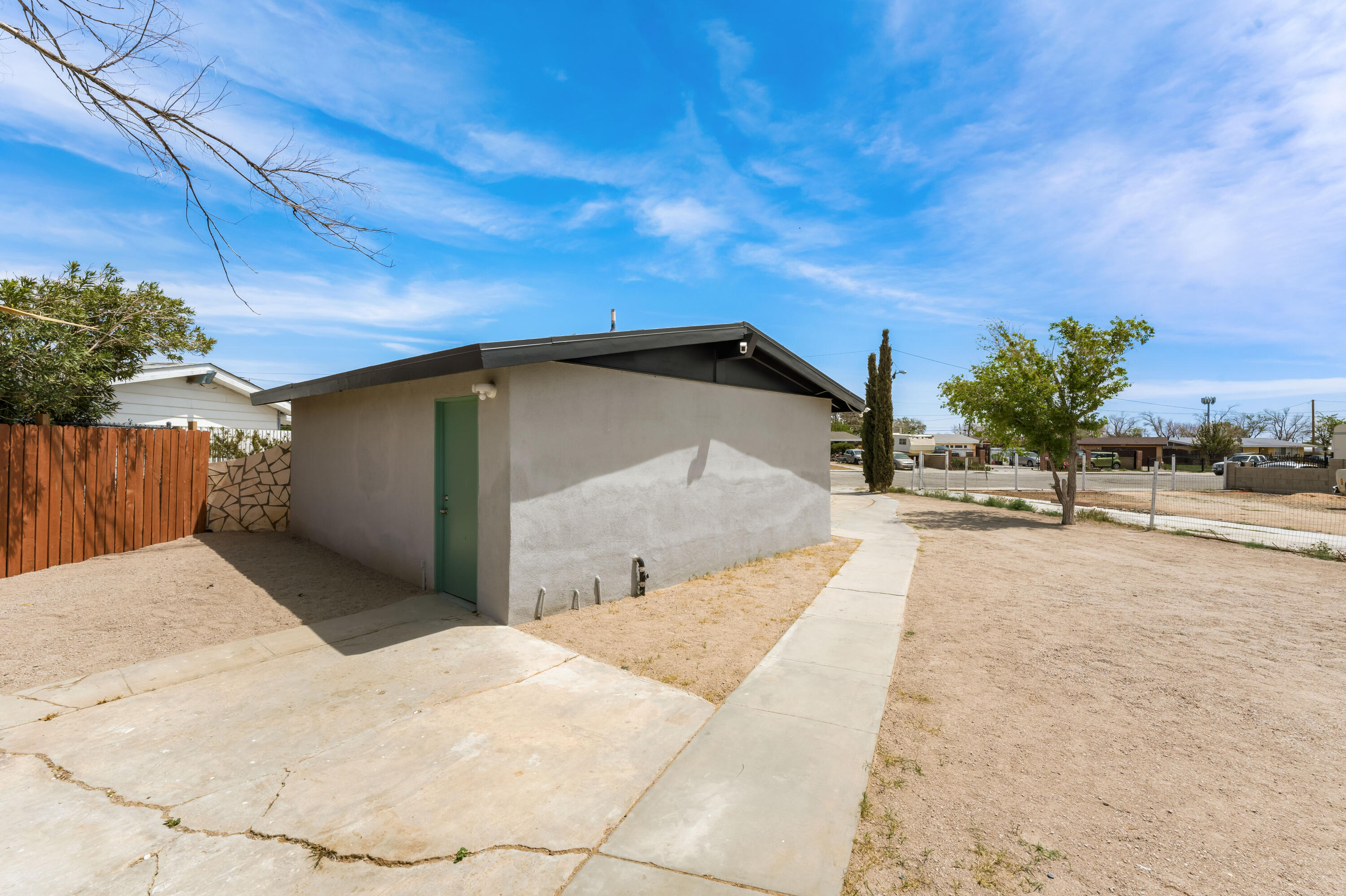 15593 M Street Mojave, CA 93501 - Photo 19 of 53 M St-9