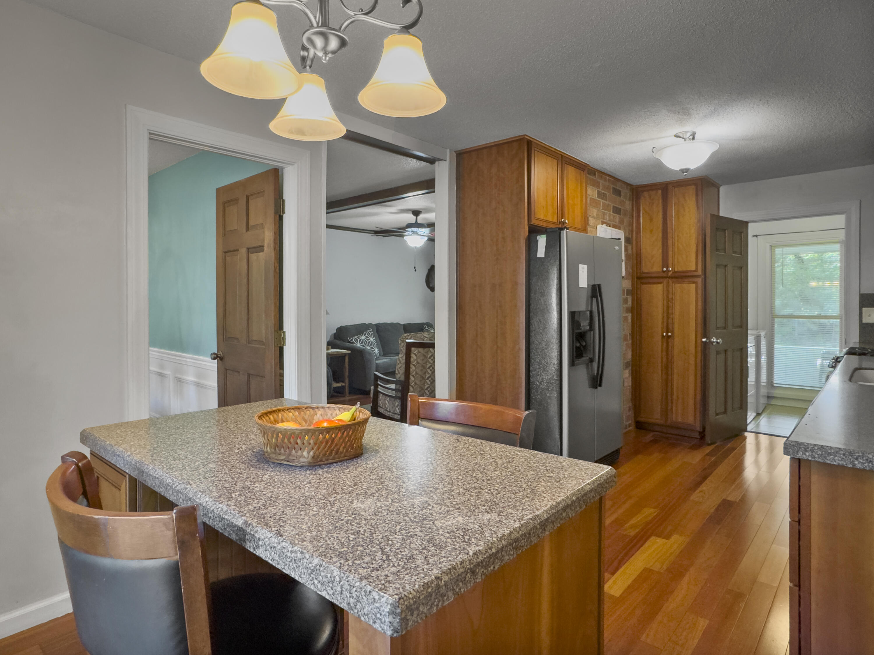 411 Red Fox Run Summerville, SC 29485 - Photo 14 of 38 Photo Apr 10 2025, 9 35 27 AM