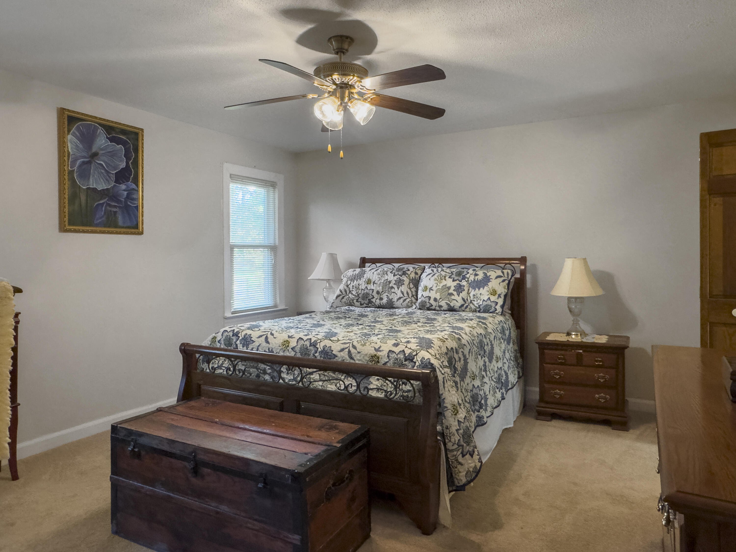 411 Red Fox Run Summerville, SC 29485 - Photo 19 of 38 Photo Apr 10 2025, 9 29 09 AM