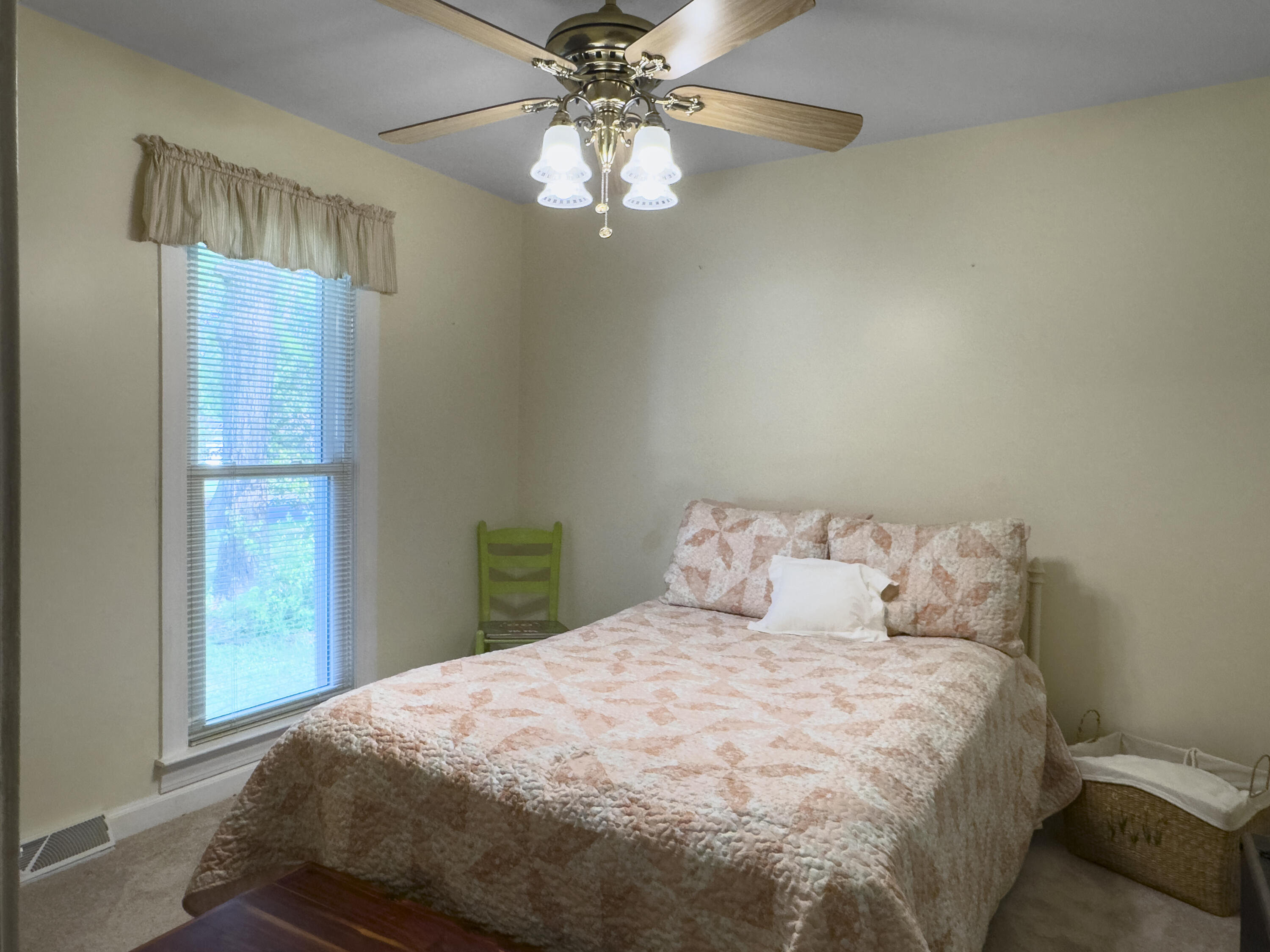 411 Red Fox Run Summerville, SC 29485 - Photo 25 of 38 Photo Apr 10 2025, 9 28 55 AM