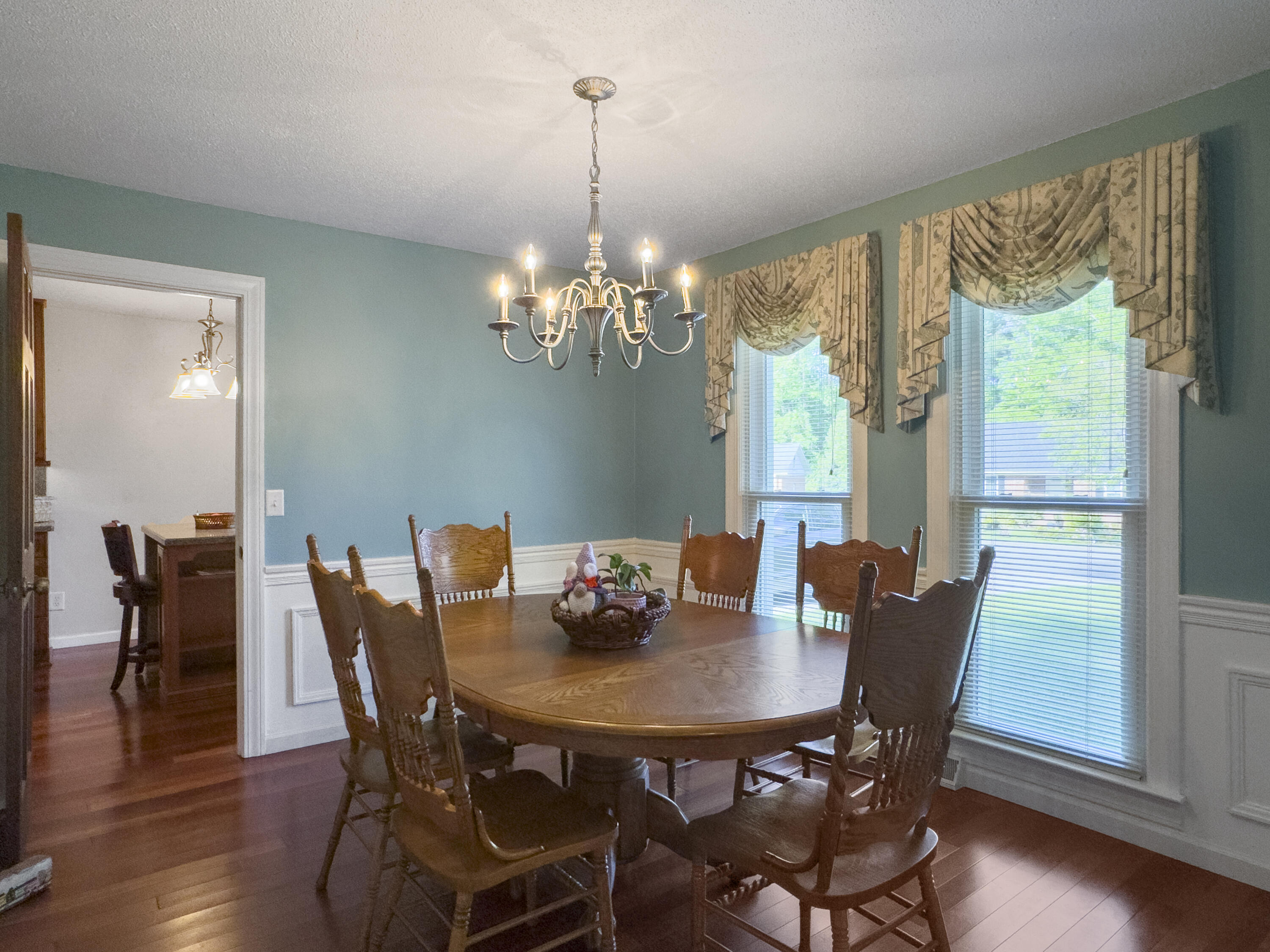 411 Red Fox Run Summerville, SC 29485 - Photo 26 of 38 Photo Apr 10 2025, 9 32 00 AM