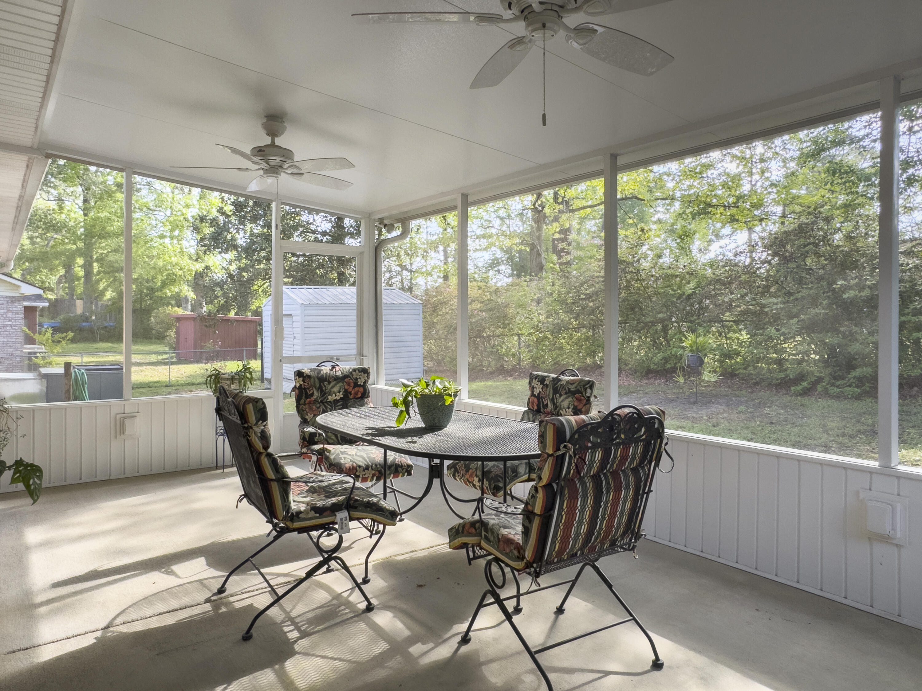 411 Red Fox Run Summerville, SC 29485 - Photo 33 of 38 Photo Apr 10 2025, 9 38 31 AM