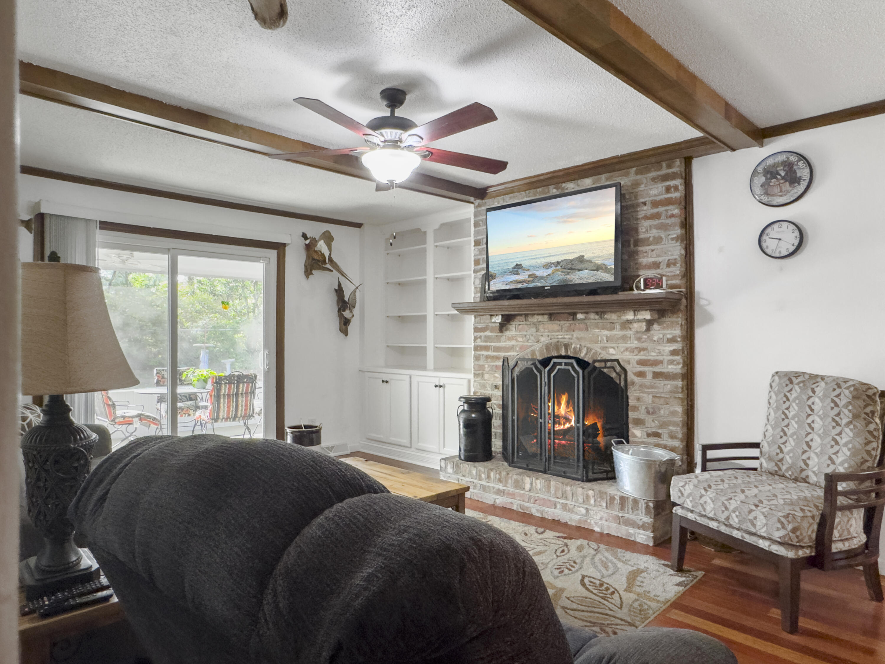 411 Red Fox Run Summerville, SC 29485 - Photo 6 of 38 Photo Apr 10 2025, 9 33 54 AM