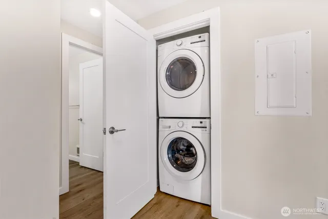 $1,325,000 | 9251 Ashworth Avenue North, Seattle, WA 98103