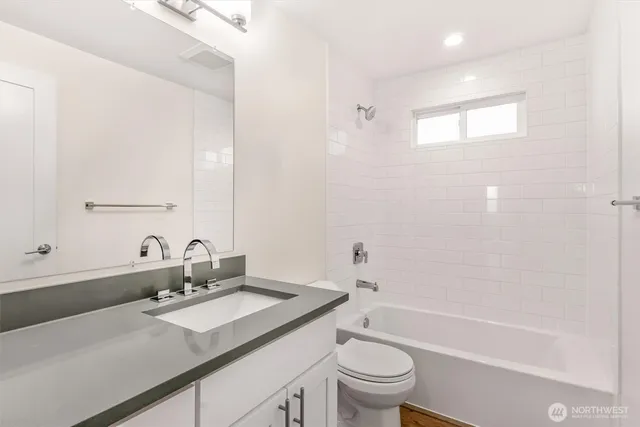 $1,325,000 | 9251 Ashworth Avenue North, Seattle, WA 98103