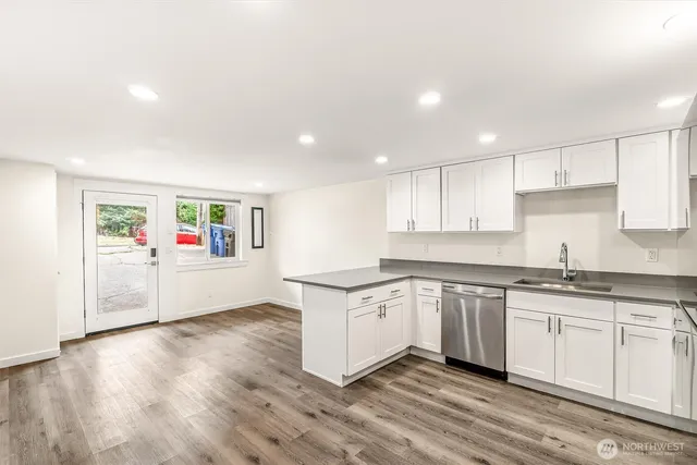 $1,325,000 | 9251 Ashworth Avenue North, Seattle, WA 98103