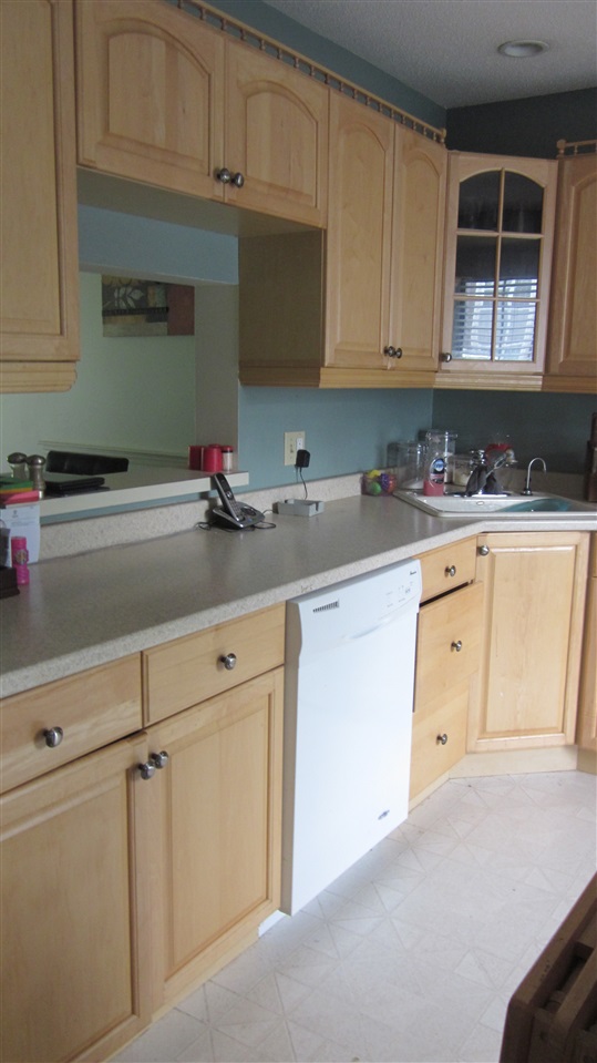 112 Middlesex Road, Unit 112 Merrimack, NH 03054 - Photo 3 of 20