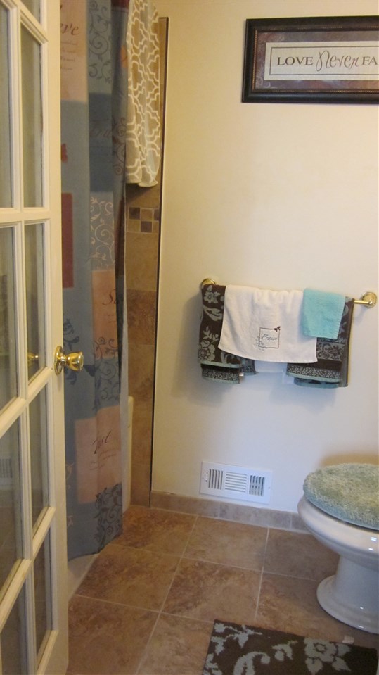 112 Middlesex Road, Unit 112 Merrimack, NH 03054 - Photo 7 of 20