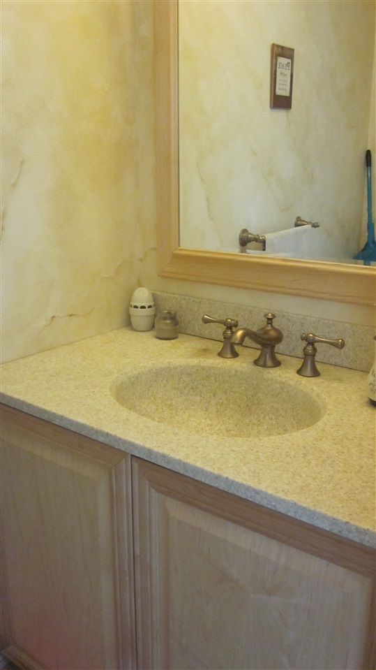 112 Middlesex Road, Unit 112 Merrimack, NH 03054 - Photo 9 of 20