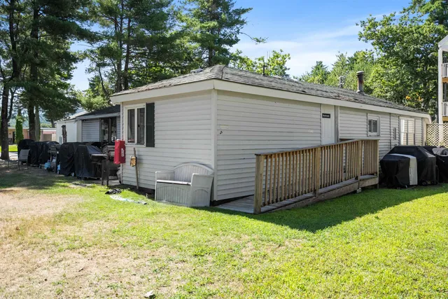 $850,000 | 115 Weirs Road, Unit 109B, Gilford, NH 03249