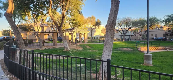 $1,650 | 1225 North 36th Street, Unit 2075, Phoenix, AZ 85008