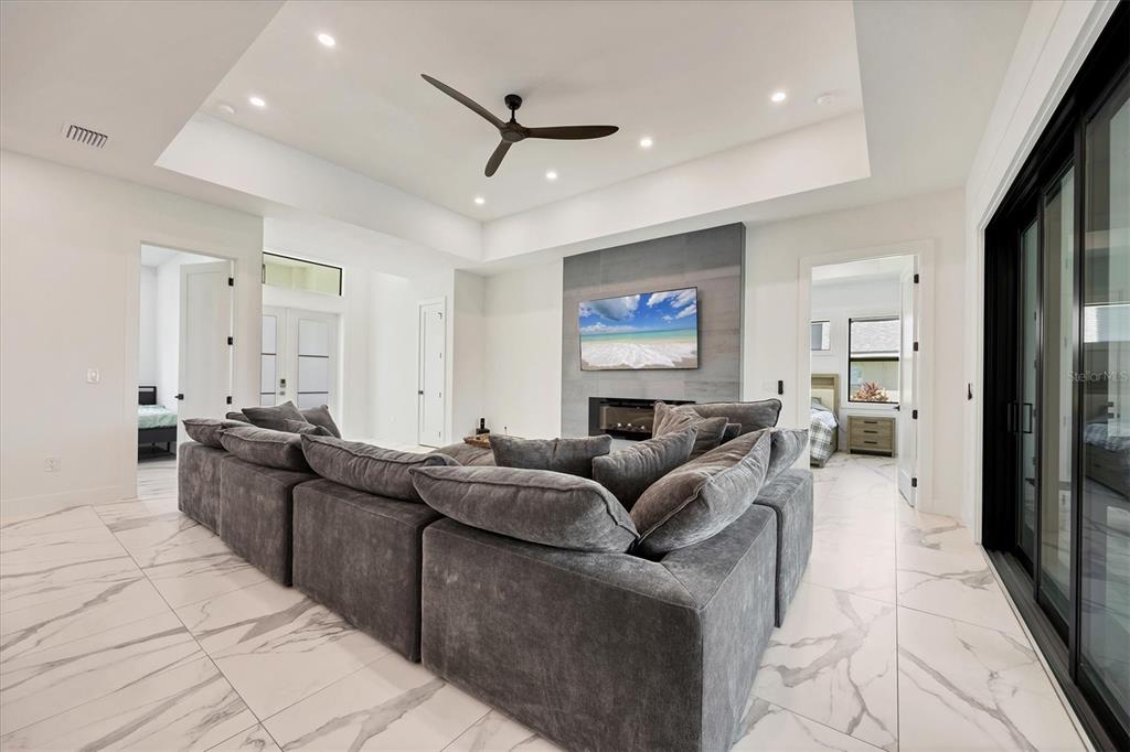 79 Medalist Road Rotonda West, FL 33947 - Photo 10 of 57 Gallery Image 10