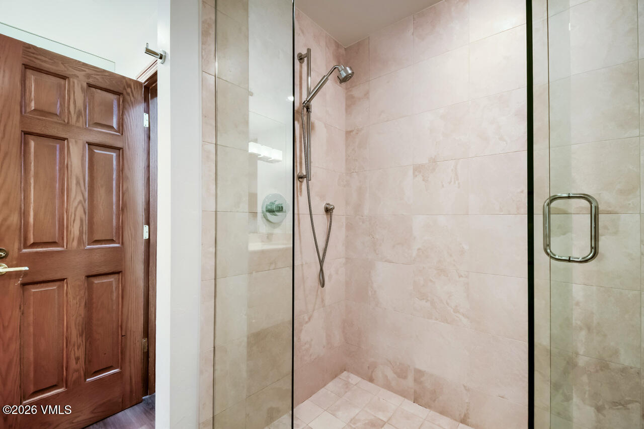 1280 Village Road, Unit 305 Beaver Creek, CO 81620 - Photo 18 of 25 1280 Village Road 305 - MLS Sized - 021