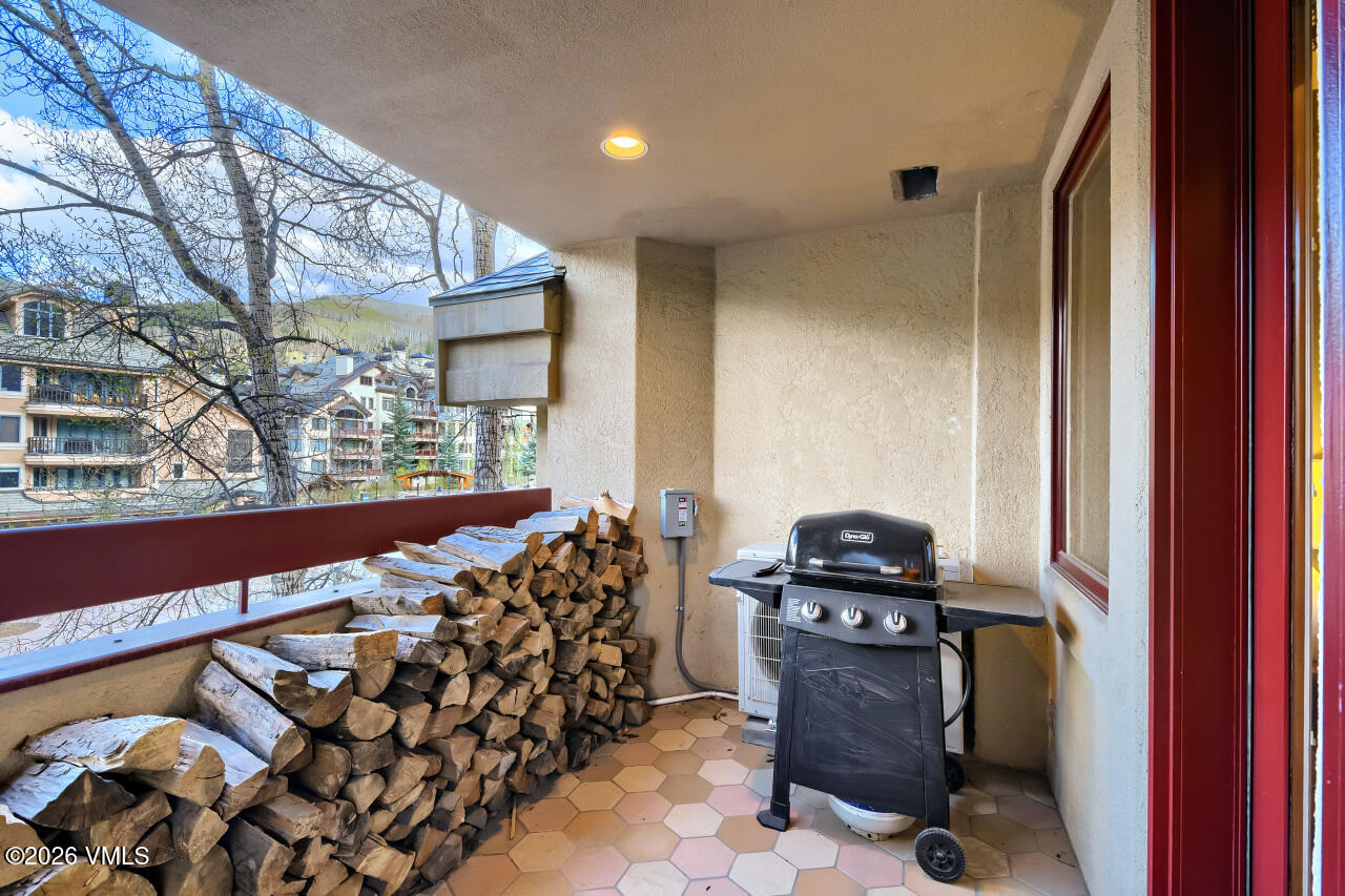 1280 Village Road, Unit 305 Beaver Creek, CO 81620 - Photo 4 of 25 1280 Village Road 305 - MLS Sized - 012