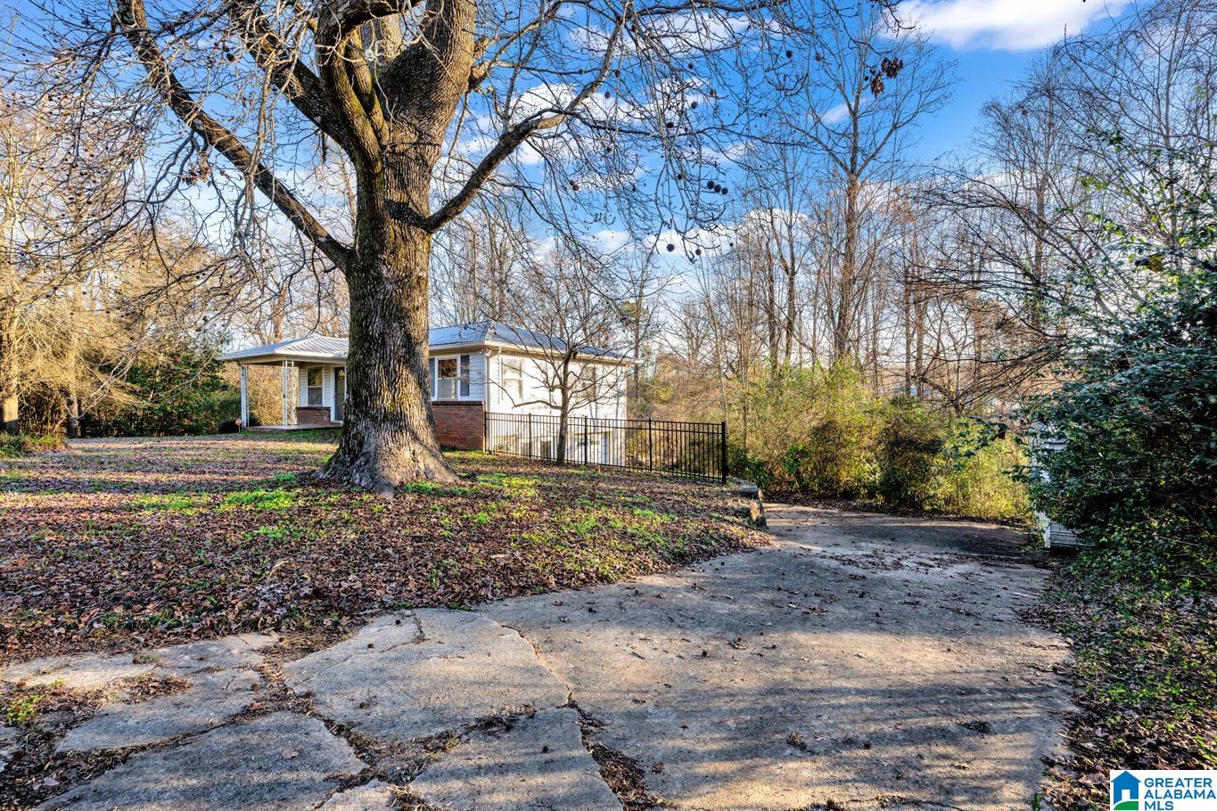 317 3rd Court Pleasant Grove, AL 35127 - Photo 6 of 28