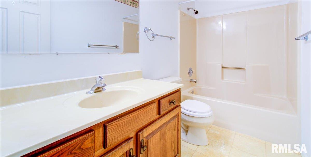101 Calvin Avenue Springfield, IL 62704 - Photo 23 of 38 Gallery Image 23