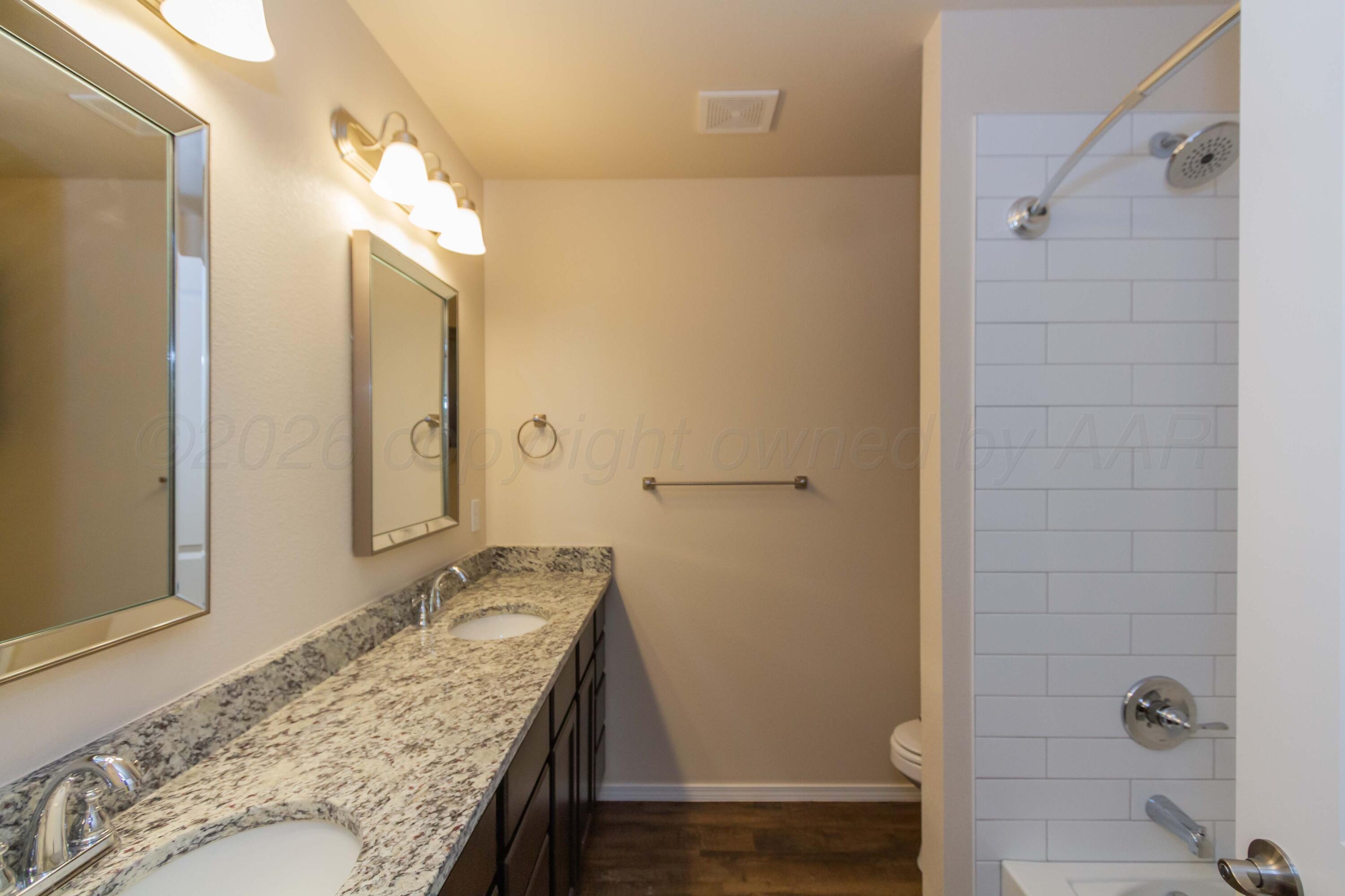 4303 Sunset Street Amarillo, TX 79118 - Photo 13 of 27 STOCK PHOPRIMARY BATH