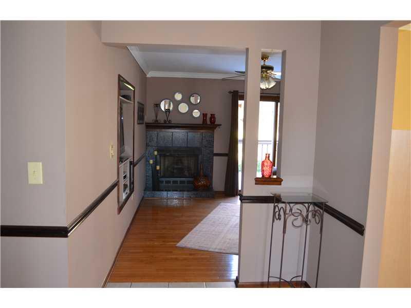 2567 Elgro Road Gibsonia, PA 15044 - Photo 14 of 22 Family Room.