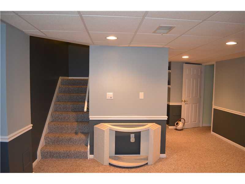 2567 Elgro Road Gibsonia, PA 15044 - Photo 22 of 22 Basement/Game Room.