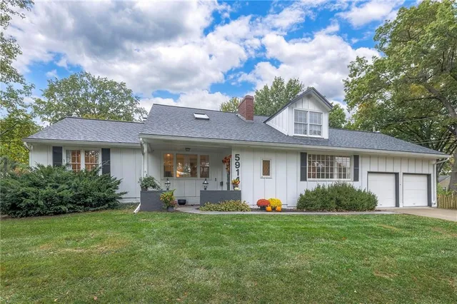 $550,000 | 5914 Granada Street, Fairway, KS 66205